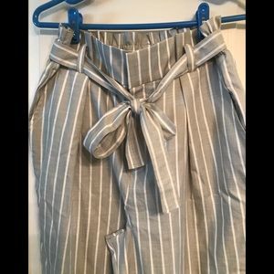 🆕Forever 21 new striped pants paper bag waist